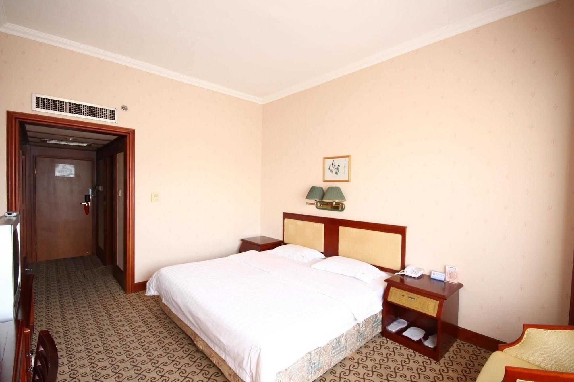 Hampton By Hilton Dalian Zhongshan Buitenkant foto